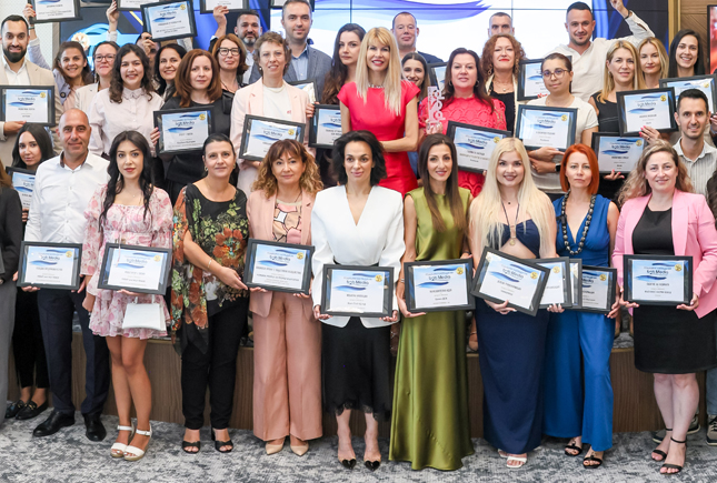 b2b-award-press